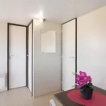 Mobile 2 - *
